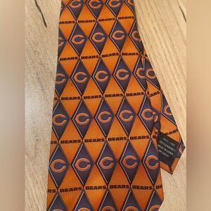 NFL CHICAGO BEARS 100% silk men’s neck tie!